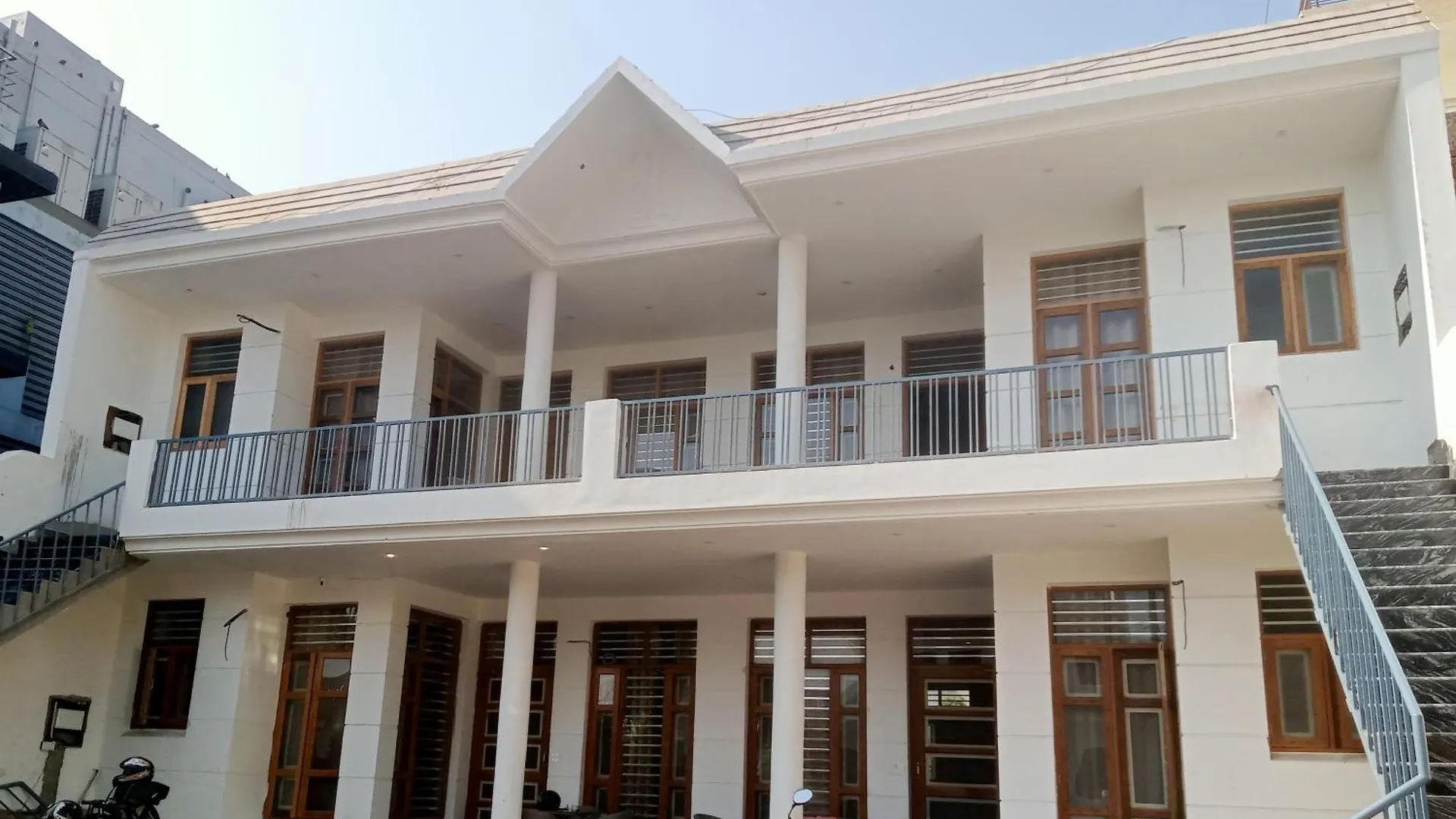 Guest house Anand Kunj Hotel Chandigarh