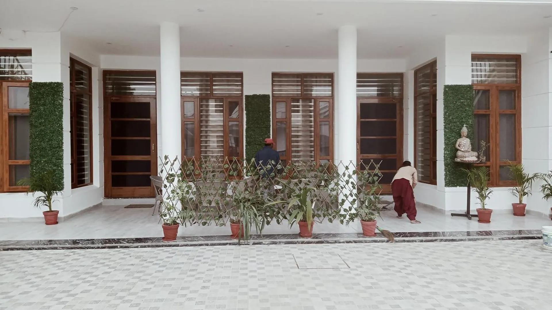 Anand Kunj Hotel Chandigarh India