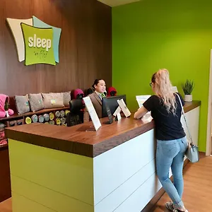sleep-n-fly-sleep-lounge-dubai-airport-d-gates.dubaihotelsoffers.com/