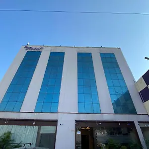 The Pearl Hotel