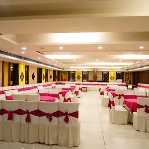 Hotel Park Grand, Chandīgarh
